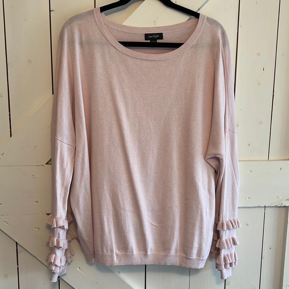 Pale pink Lord & Taylor crewneck sweater sleeves have ruffles XL